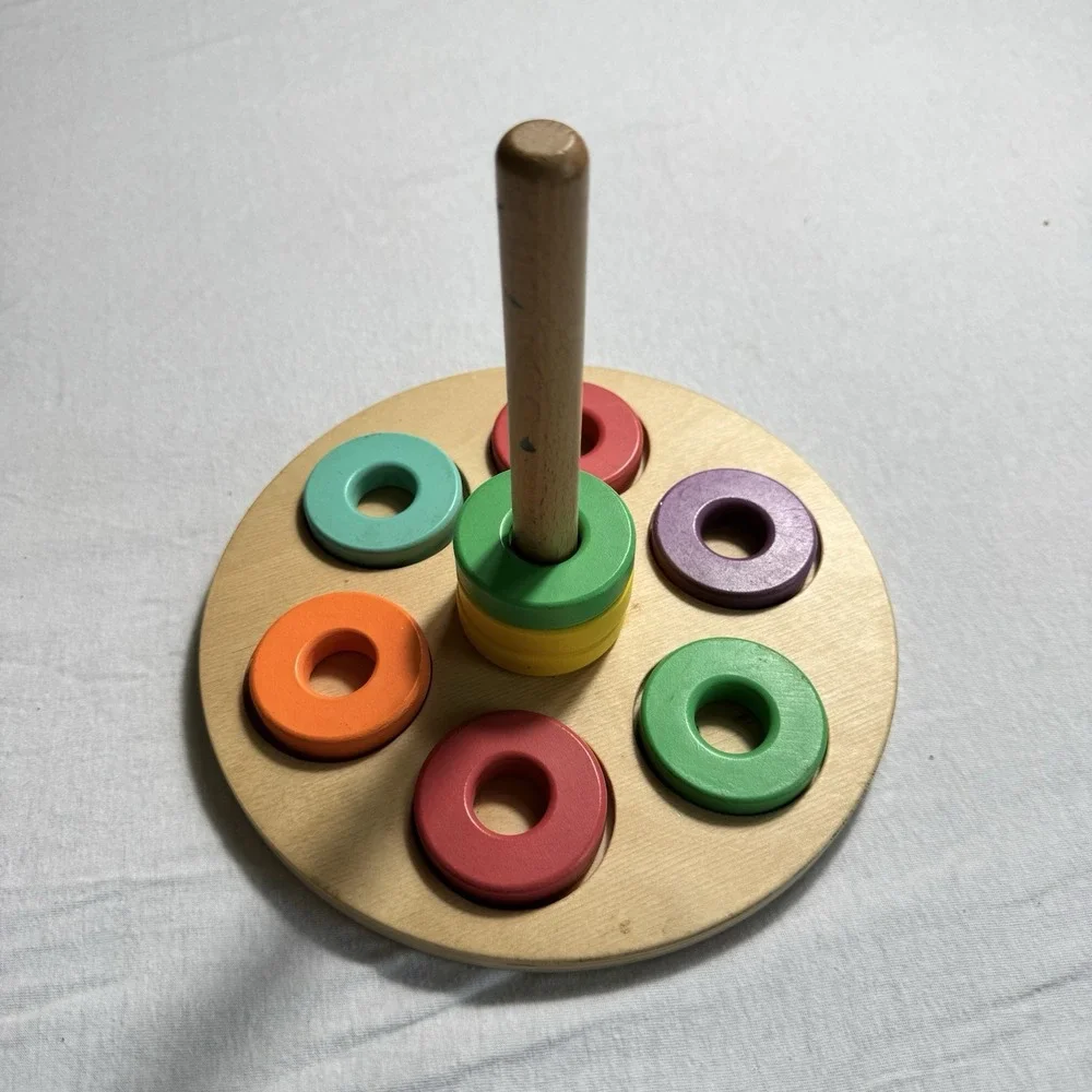 Lovevery Wooden Flexible With 9 Ring Stacker Babbler Kit 12-18 Months